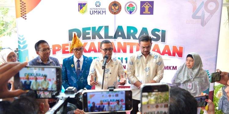 Ekspor Durian Sulteng Capai Rp871 Miliar, Karding Dorong 1.000 Pelaku Usaha Naik Kelas   