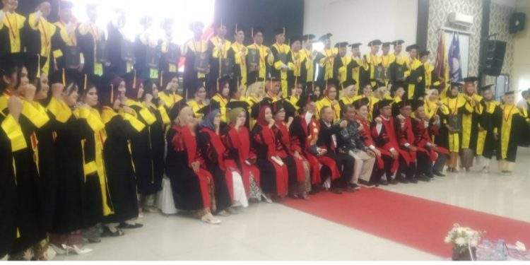 STIE Bina Karya Tebing Tinggi Wisuda 342 Mahasiswa, Ketua: Lulusan Harus Adaptif Hadapi Era Teknologi