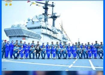 PANGKOLINLAMIL DAN KETUA GABUNGAN JALASENASTRI KOLINLAMIL HADIRI TRADISI DAN SYUKURAN KRI SRIWIJAYA-100 