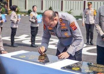 Kunjungan Kerja ke Polres Bogor, Kapolda Jawa Barat Resmikan Mapolsek dan Gedung