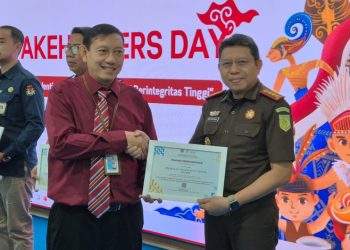 Kejari Kota Bogor Raih Penghargaan KPPN Bogor atas Penyampaian SPM Gaji Induk secara Cepat dan Akurat