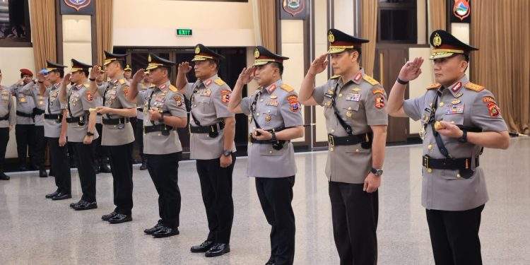 Kapolri Pimpin Sertijab di Mabes Polri